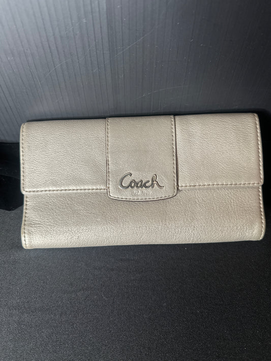 Coach Vintage Leather Wallet