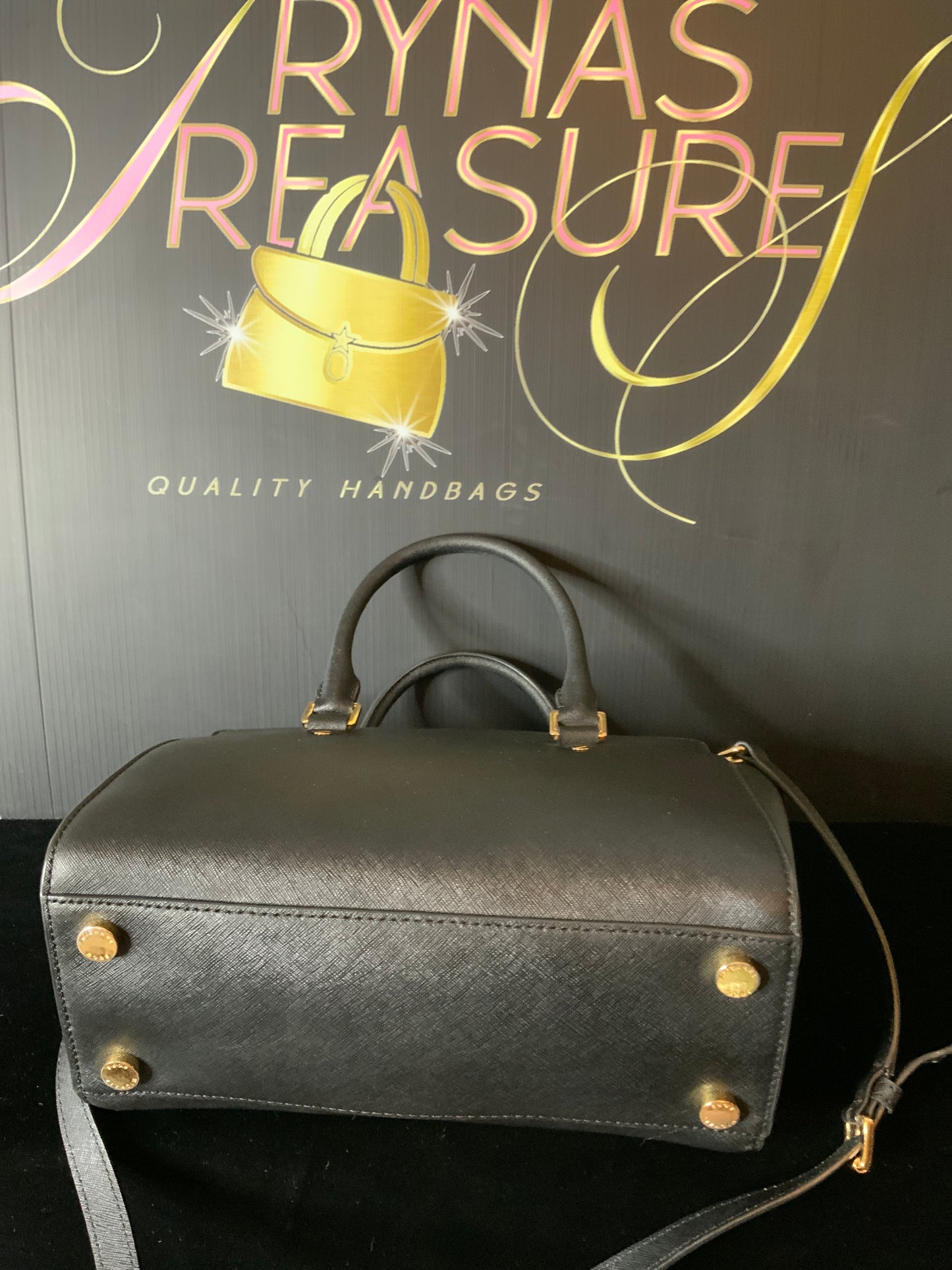 Michael Kors Selma Saffiano Leather Messenger Bag