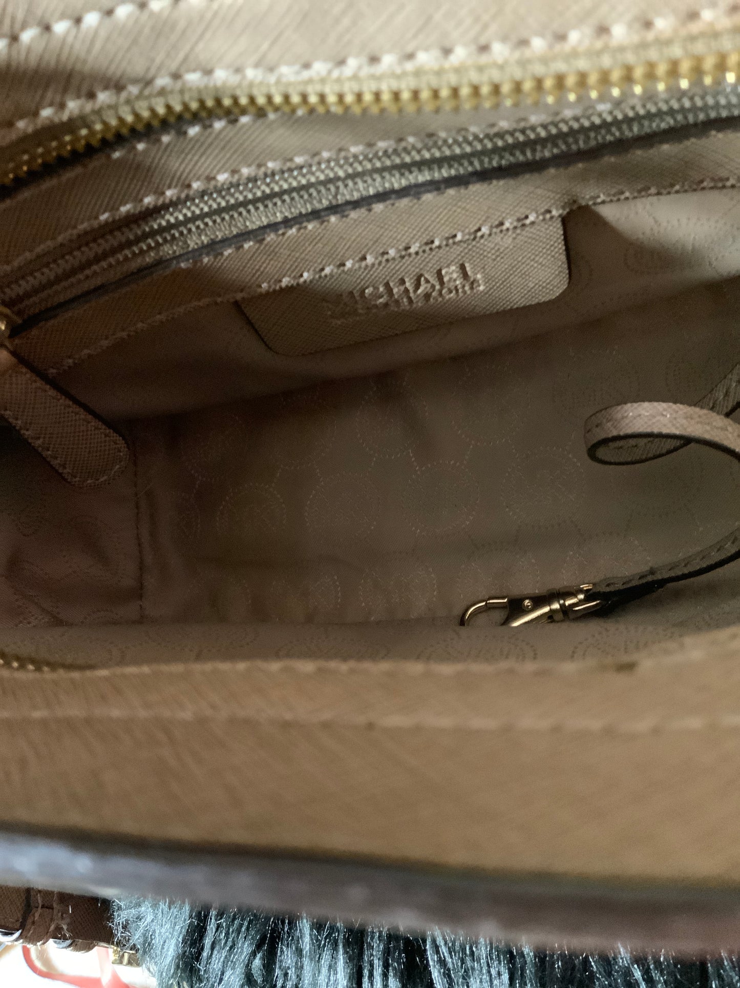 Michael Kors Selma Crossbody