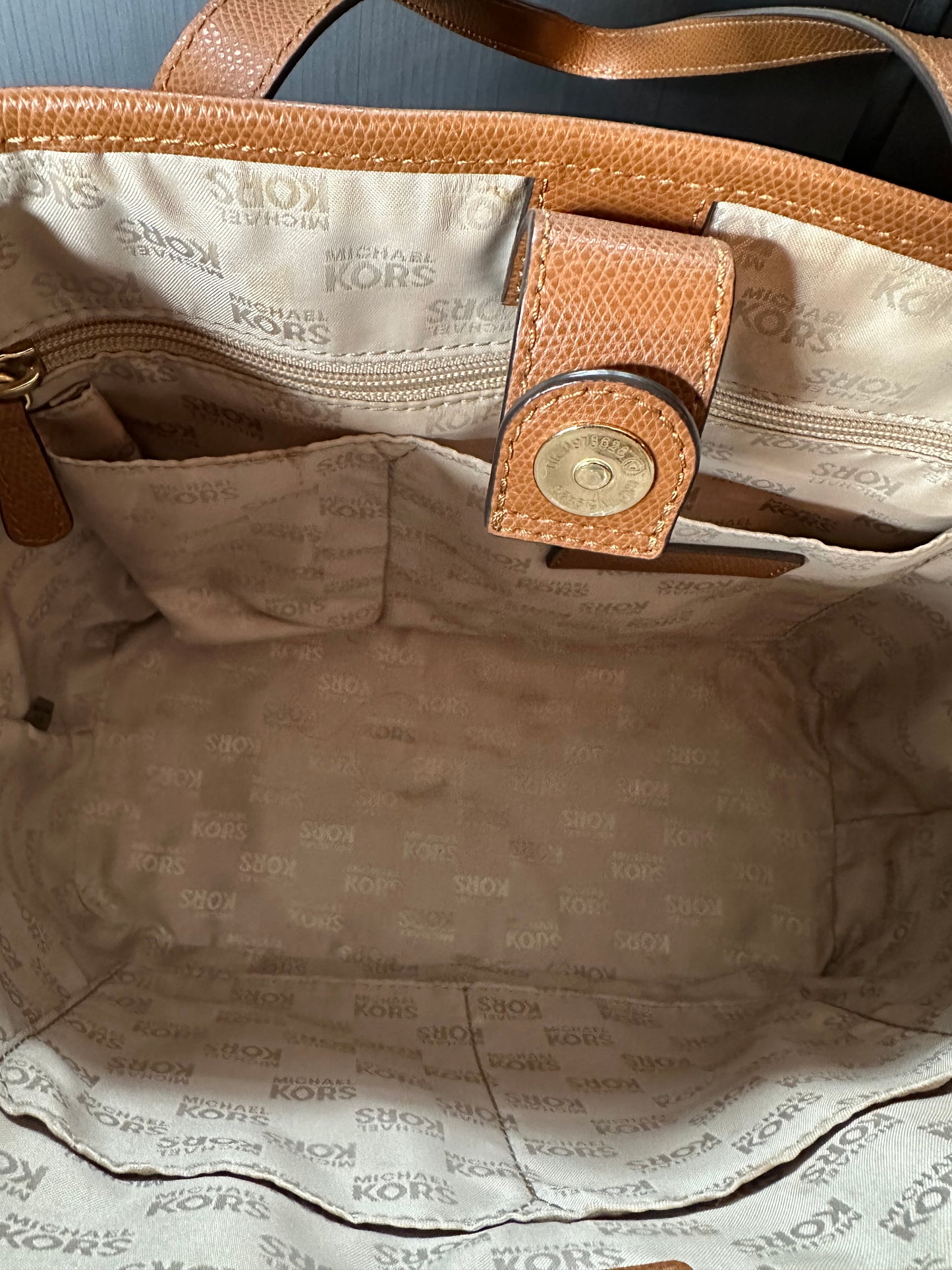 Michael Kors Tote