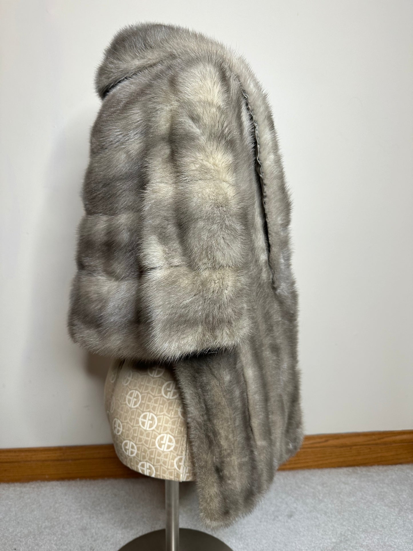 Vintage Gray Mink Capelet