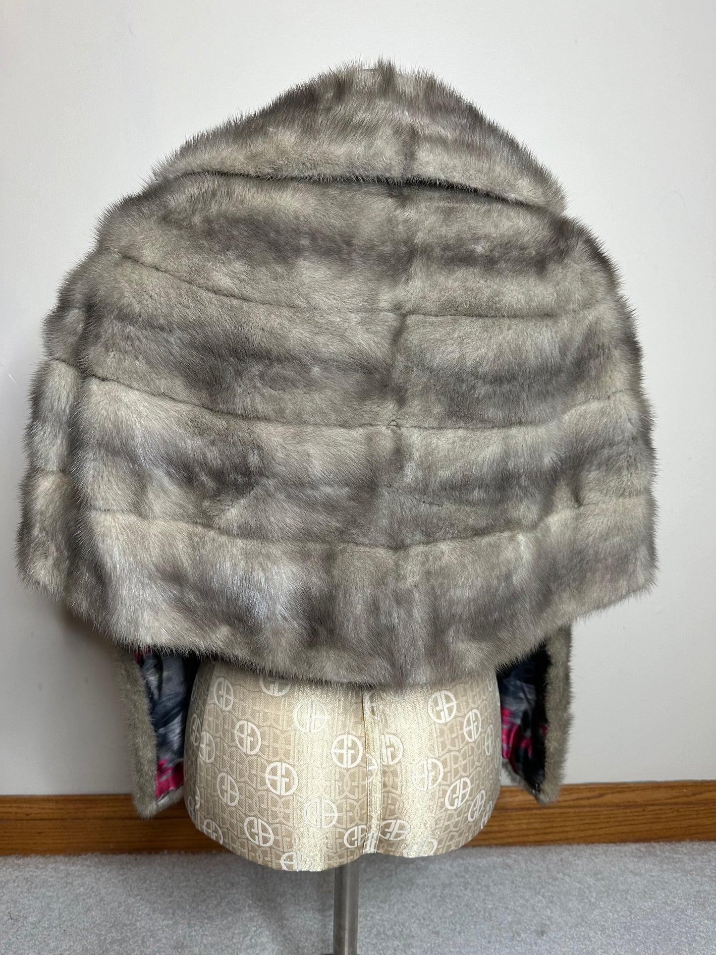 Vintage Gray Mink Capelet