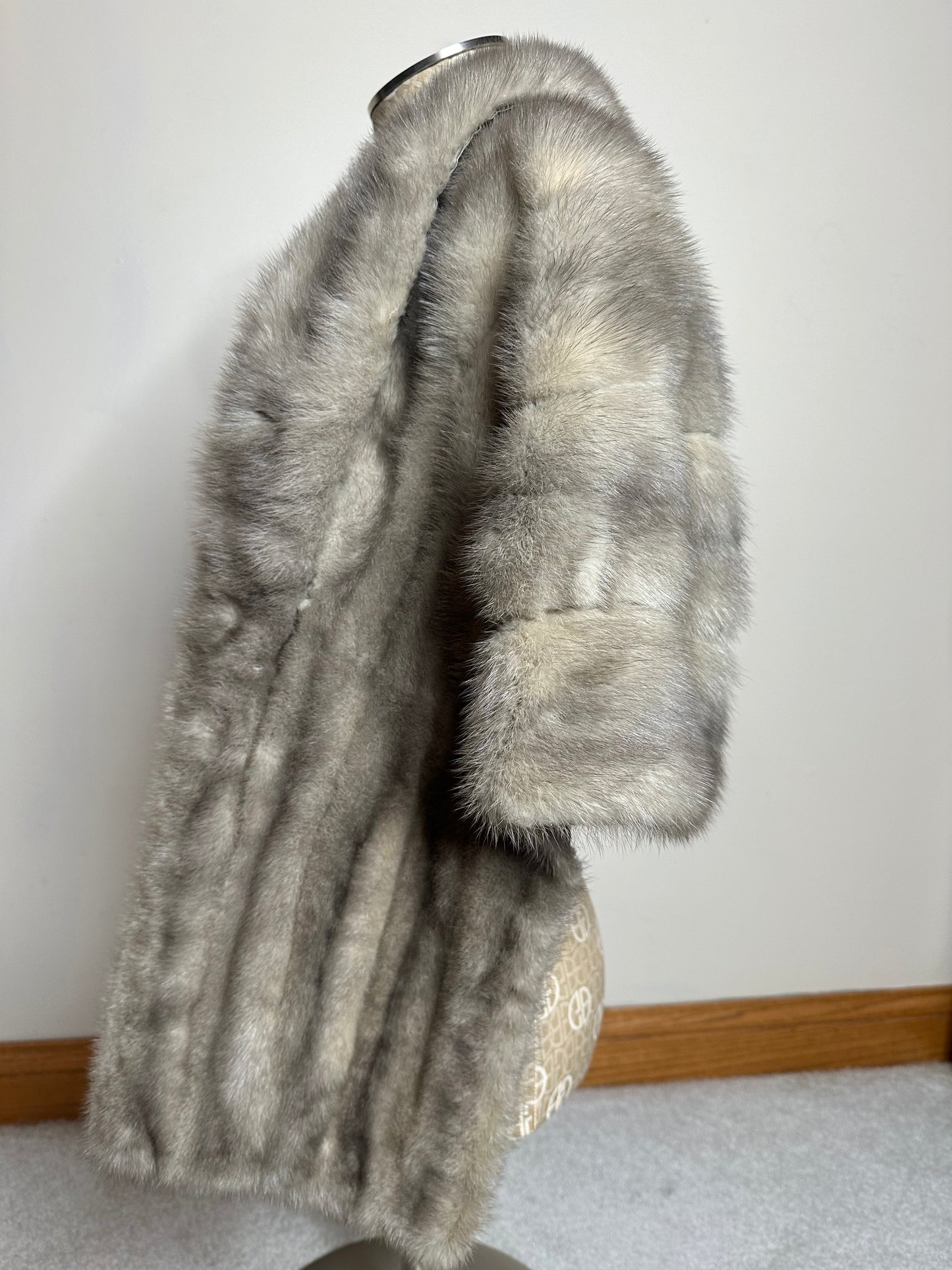 Vintage Gray Mink Capelet