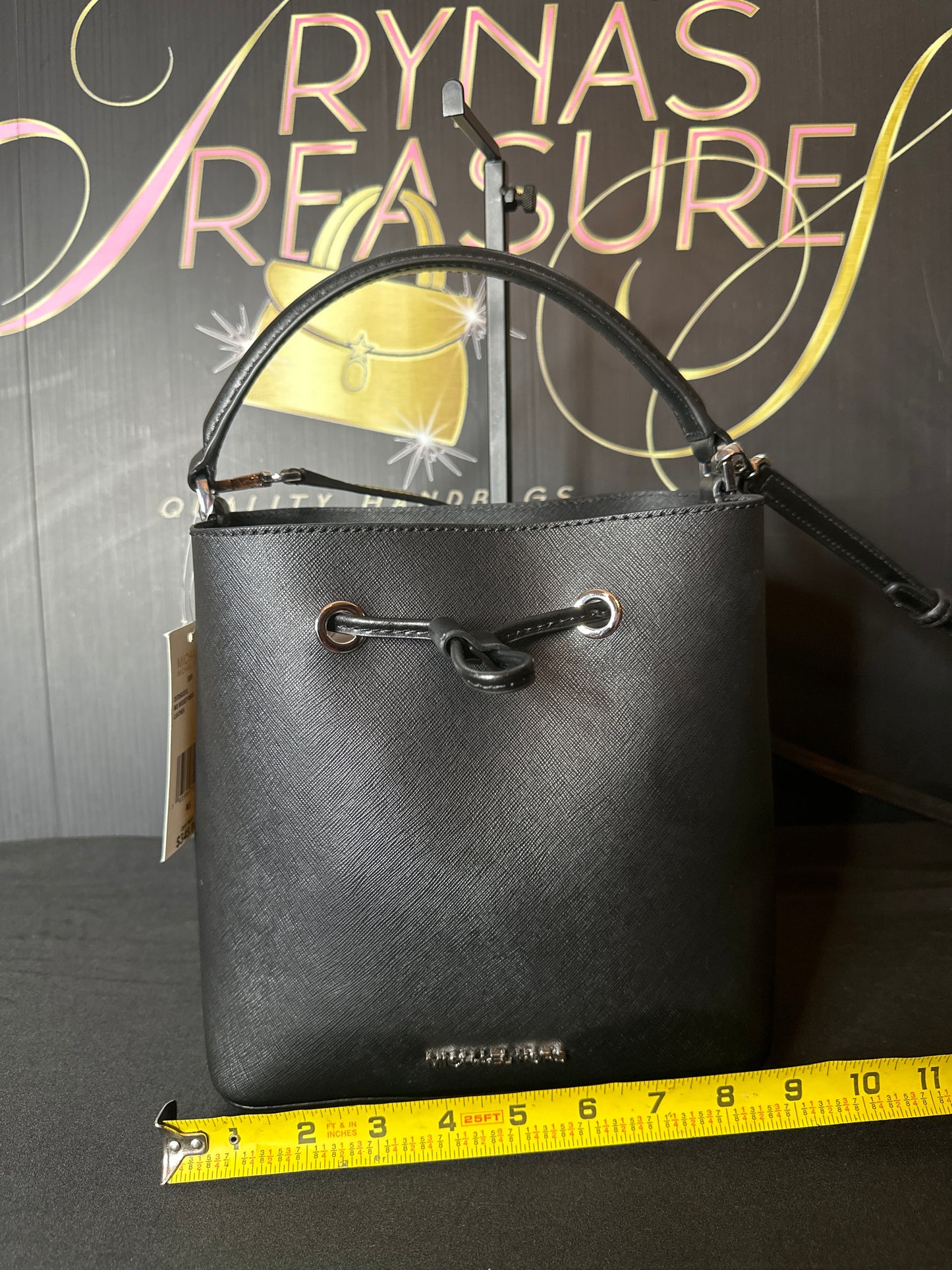 Michael Kors Suri Bucket Bag