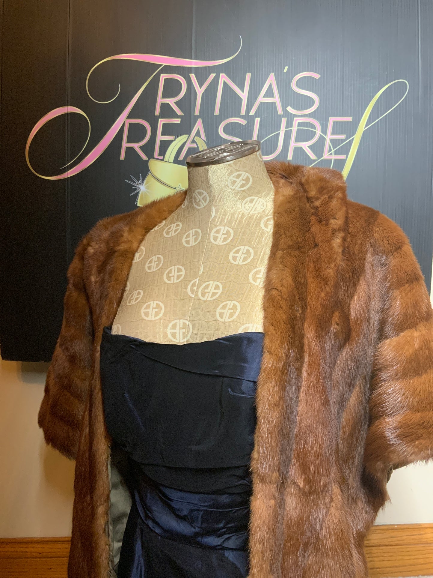 Brown Mink Capelet