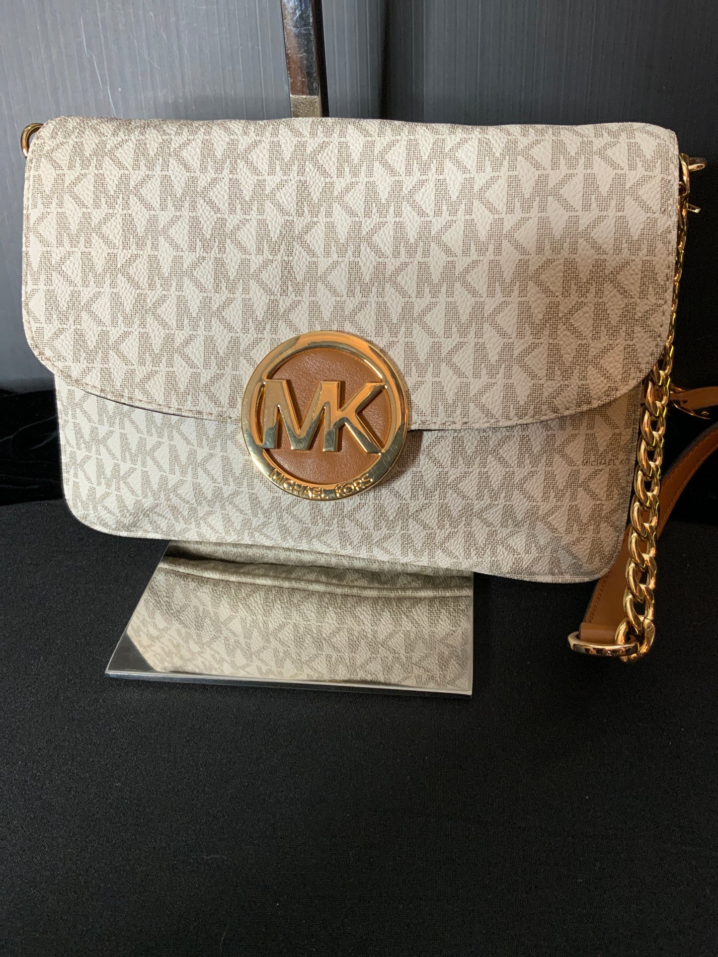 Michael Kors Signature Crossbody