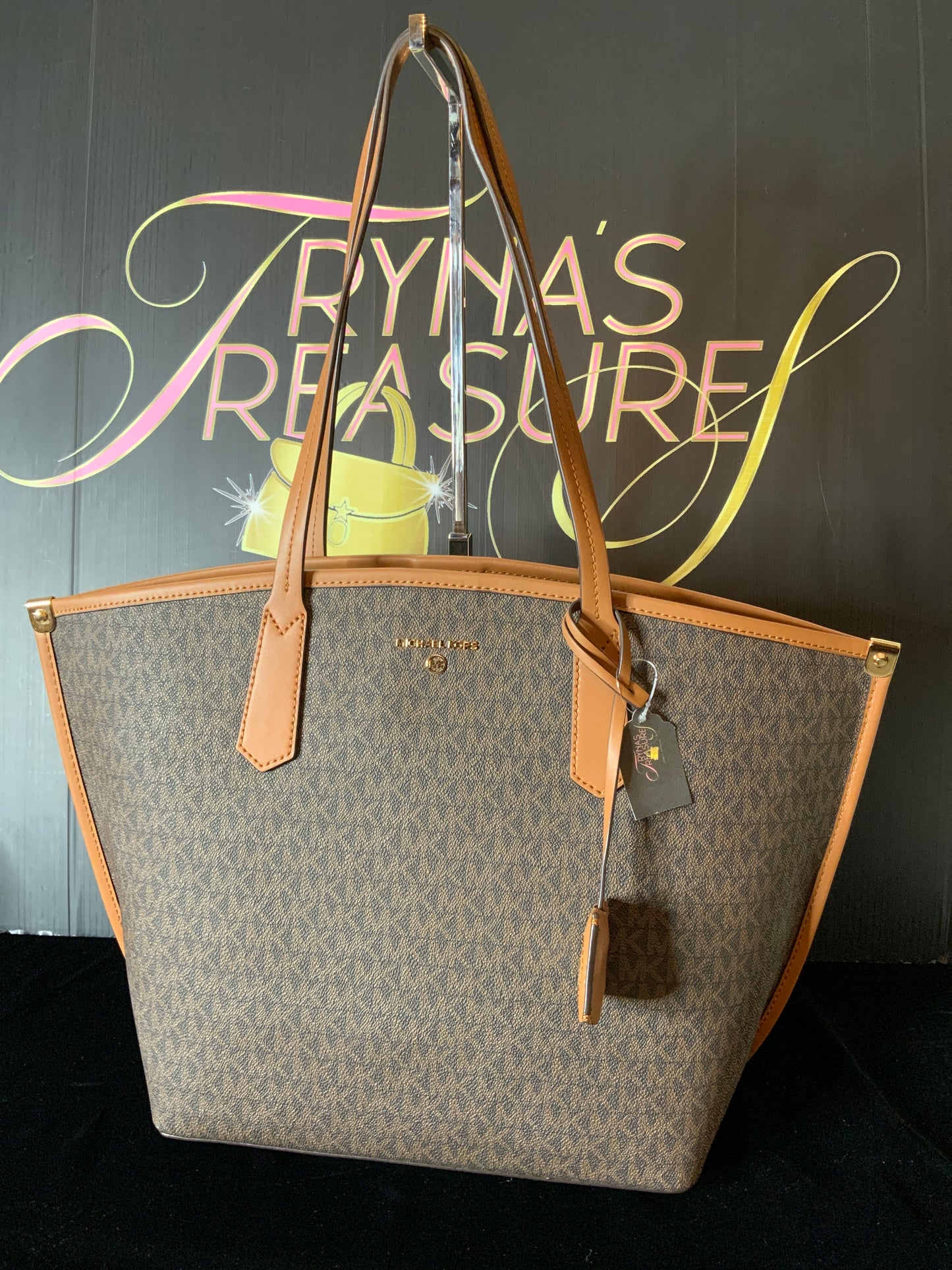 Michael Kors Signature Large Tote