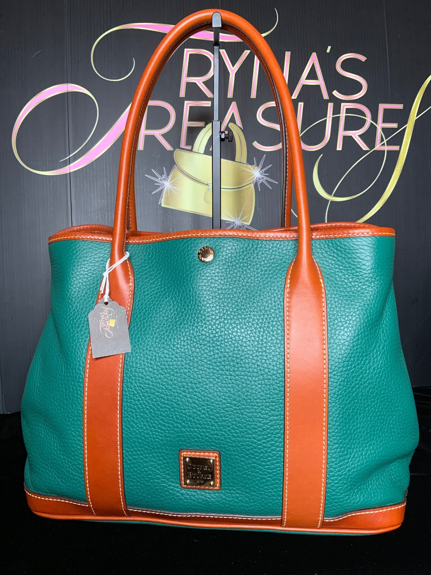 Dooney & Bourke