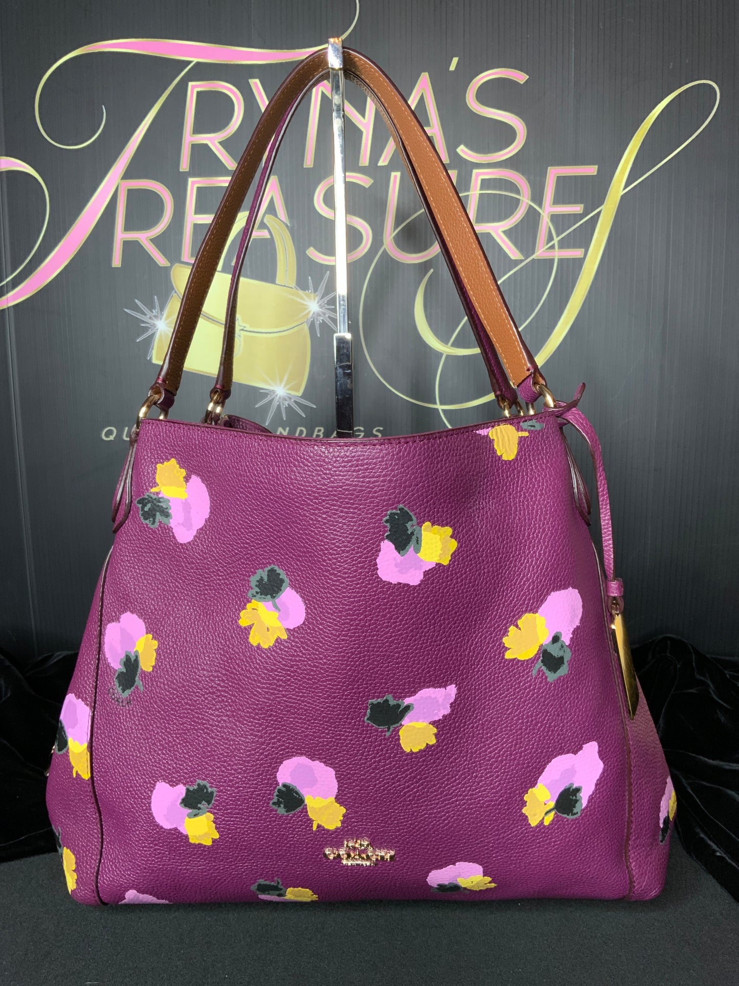 Coach Edie 31 Turnlock Floral Print