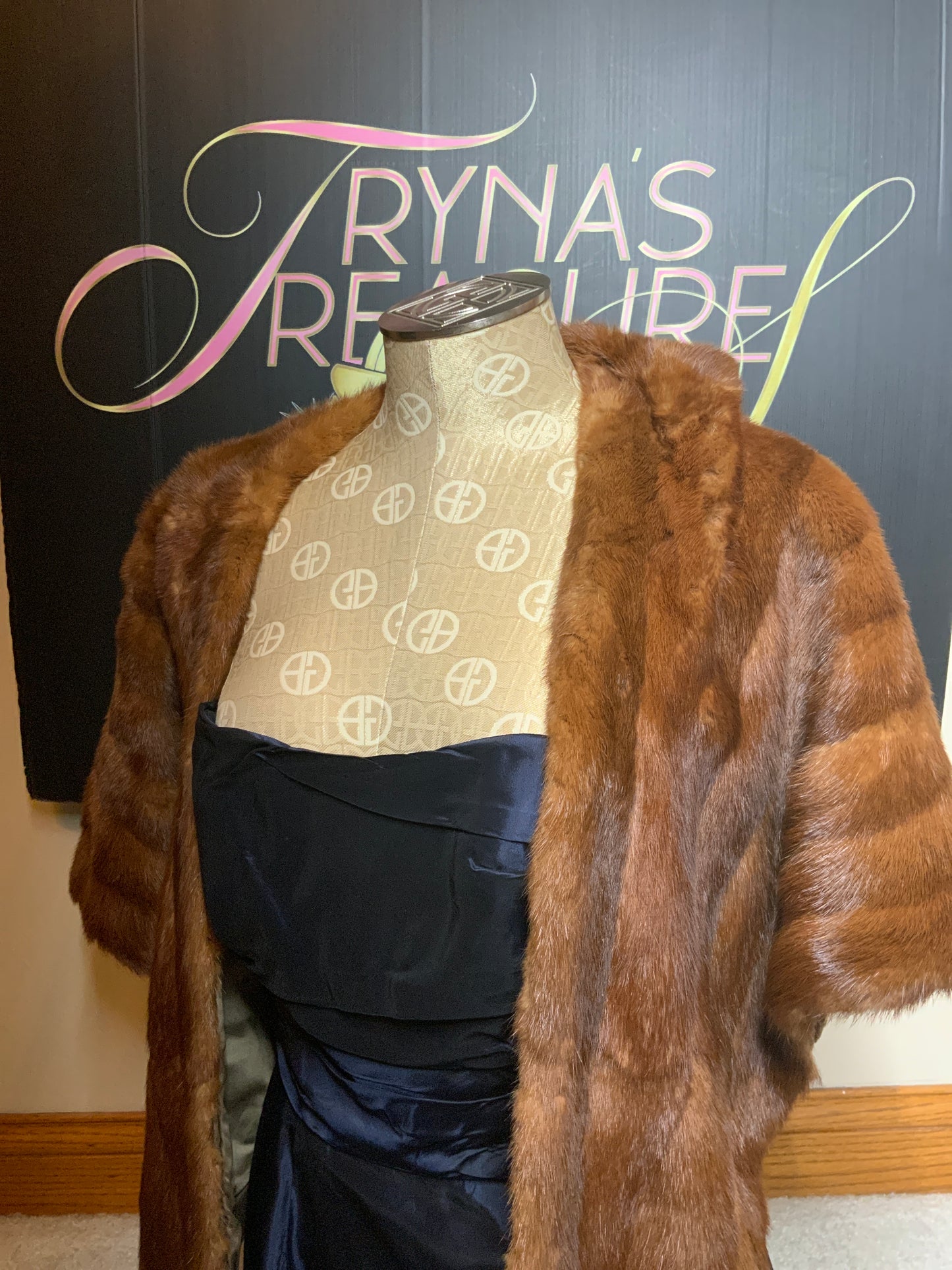 Brown Mink Capelet