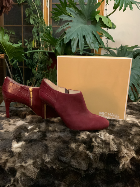 Michael kors 2025 sammy bootie