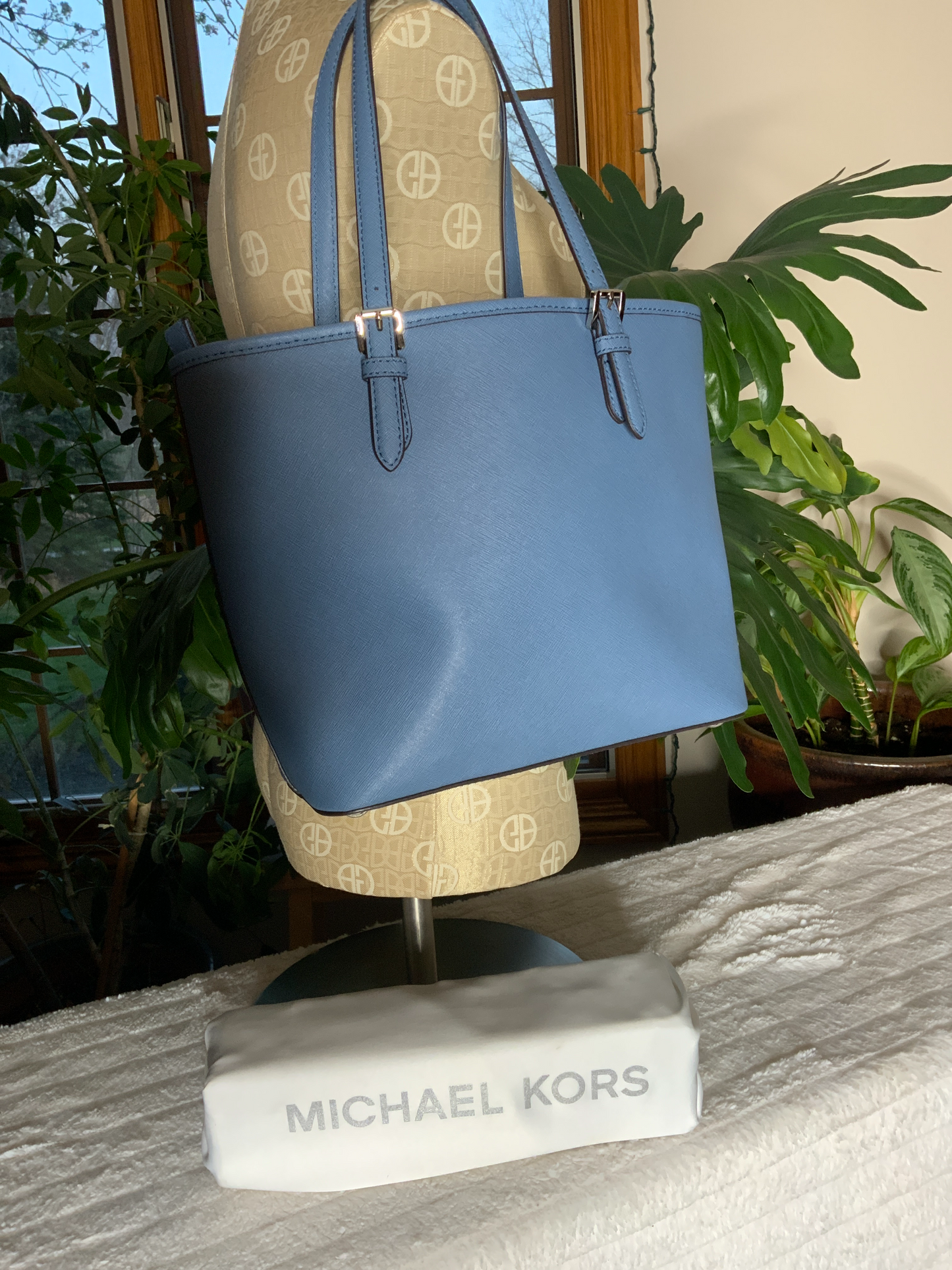 Michael Kors Tote