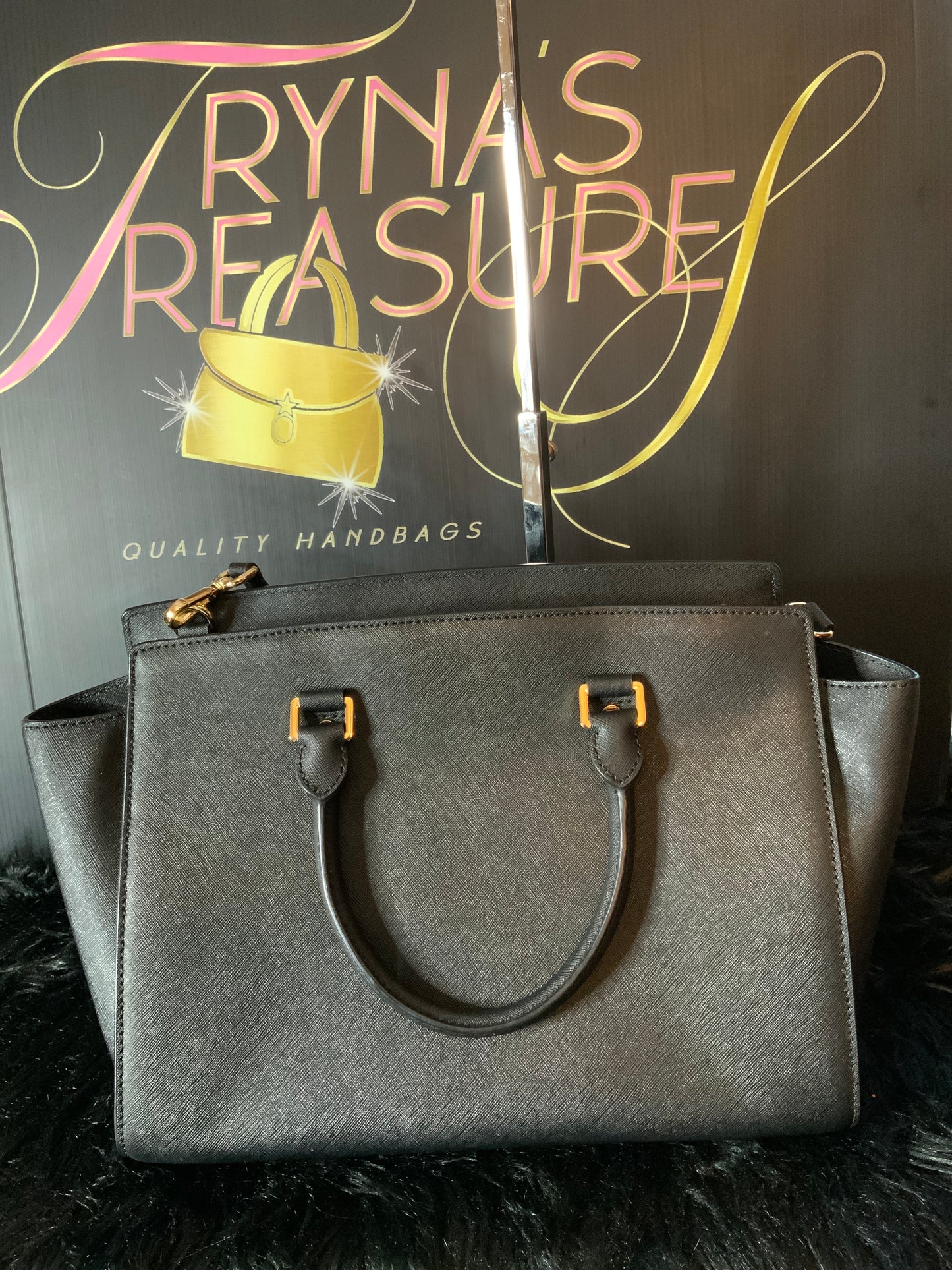 Michael Kors Large Selma Bag