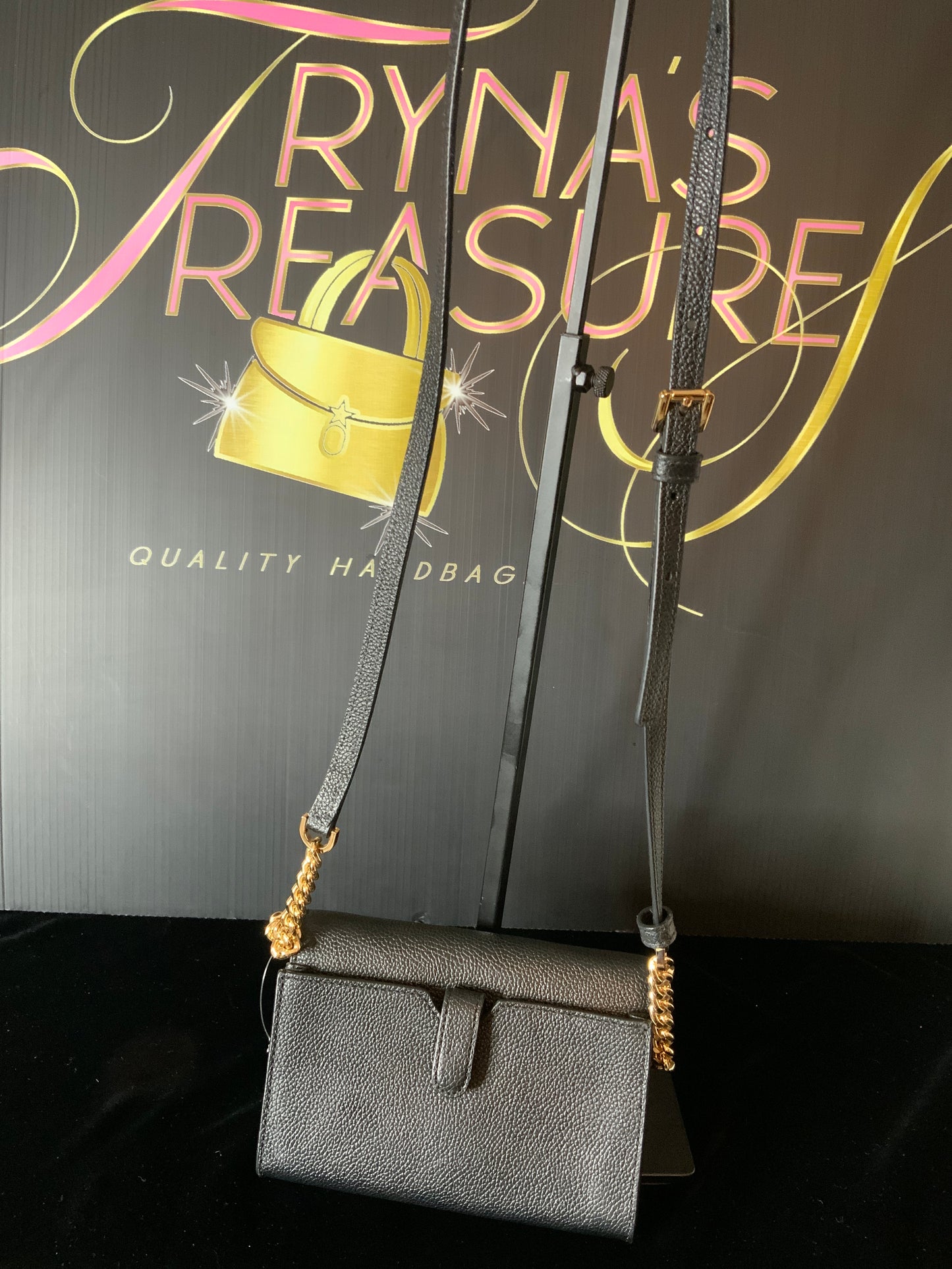 Michael Kors Leather Crossbody/Clutch